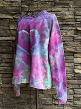 Load image into Gallery viewer, Women’s XL 100% Cotton Crewneck Sweatshirt with Heart in ‘Northern Lights’
