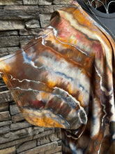 Load image into Gallery viewer, Women’s Medium Geode Kimono in ‘Turkey Tail Mushroom’
