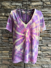 Load image into Gallery viewer, Women’s Medium V-Neck Spiral T-Shirt in ‘D’yer Ma’ker’
