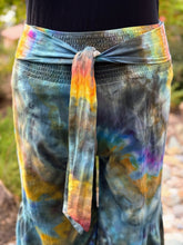 Load image into Gallery viewer, Women’s 2X Geode High-Rise Wide-Leg Tiered Pull-On Flared Pants with Tie in ‘Labroadorite’
