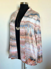 Load image into Gallery viewer, Women’s XL Cardigan with Thumbholes and Pockets in Muted Earth Tones Twist
