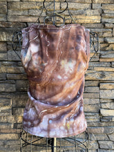 Load image into Gallery viewer, Women’s XL V-Neck Ribbed Cropped Geode Tank Top in ‘Iron Rust’
