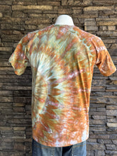 Load image into Gallery viewer, Men’s Small T-Shirt in ‘Wild Thing’
