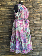 Load image into Gallery viewer, Women’s 3X Midi Tank Embroidered Flowers Dress with Belt &amp; Pockets in ‘Let It Grow’
