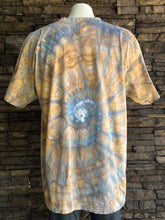 Load image into Gallery viewer, Men’s 2XL Spiral T-Shirt in ‘Blue Gray’
