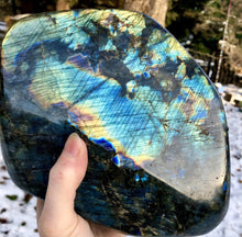 Load image into Gallery viewer, Women’s 2X Geode High-Rise Wide-Leg Tiered Pull-On Flared Pants with Tie in ‘Labroadorite’
