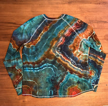 Load image into Gallery viewer, Men’s XL Geode Long Sleeved Henley in ‘Emerald Forest’
