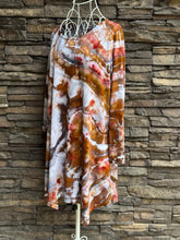 Load image into Gallery viewer, Women’s Large 3/4 Sleeve Geode Tunic in ‘Canyon Rose’
