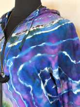 Load image into Gallery viewer, Women’s 4X Reverse Geode Lightweight Zip Up Hoodie in ‘Abalone’
