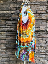 Load image into Gallery viewer, Women’s Medium Geode Sleeveless Cardigan with Pockets in ‘Koroit Boulder Opal’
