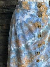 Load image into Gallery viewer, Women’s Large Linen/Rayon Button Front Midi Skirt Pockets in ‘Blue Gray’ Twist

