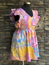 Load image into Gallery viewer, Women’s XL Geode Flutter Sleeve Dress with Pockets in ‘Bird Song’
