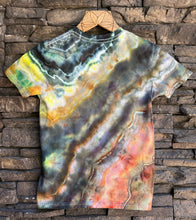 Load image into Gallery viewer, Youth Medium Geode T-Shirt in ‘Clear Creek Plasma Agate’
