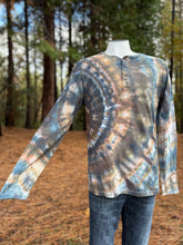 Load image into Gallery viewer, Men’s Medium Long Sleeved Henley in ‘Turkey Tail Mushroom’
