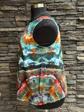 Load image into Gallery viewer, Women’s 2X Geode Luxe Tank Top in ‘Rooster’
