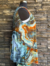 Load image into Gallery viewer, Women’s XL Geode Sleeveless Open Front Cardigan Vest with Pockets in ‘Boulder Turquoise’
