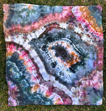 Load image into Gallery viewer, Geode Dish Towel in ‘Pinot Sage &amp; Teal’
