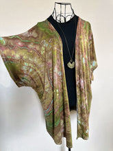 Load image into Gallery viewer, Women’s Medium Geode Kimono in ‘Wild Garden Meets Actias Luna’
