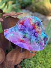 Load image into Gallery viewer, Baby 6-12 Month Geode Sun Hat with Bow &amp; Chin Strap in ‘Cosmic Eyes’
