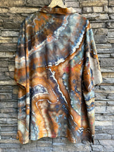 Load image into Gallery viewer, Men’s 4X 100% Rayon Button Up Short Sleeved Geode Shirt in ‘Turkey Tail Mushroom’
