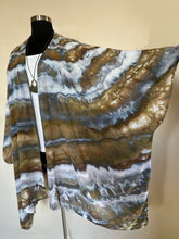 Load image into Gallery viewer, Women’s L-3X Handsewn Rayon Challis Kimono Duster in ‘Pewter Twist’
