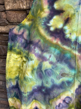 Load image into Gallery viewer, Women’s 2XL Geode Cotton/Linen Lightweight Overall Shorts in ‘Forest Fairy’
