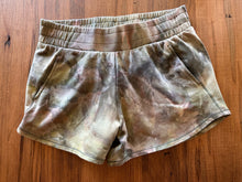 Load image into Gallery viewer, Women’s Medium Mid-rise French Terry Shorts in ‘Pewter’
