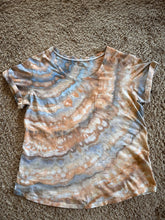 Load image into Gallery viewer, Women’s Large Pocket T-Shirt in ‘Blue Gray Twist’
