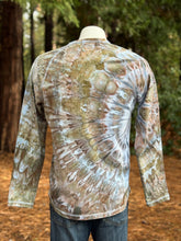 Load image into Gallery viewer, Men’s Large Long Sleeved Henley in ‘Pewter’
