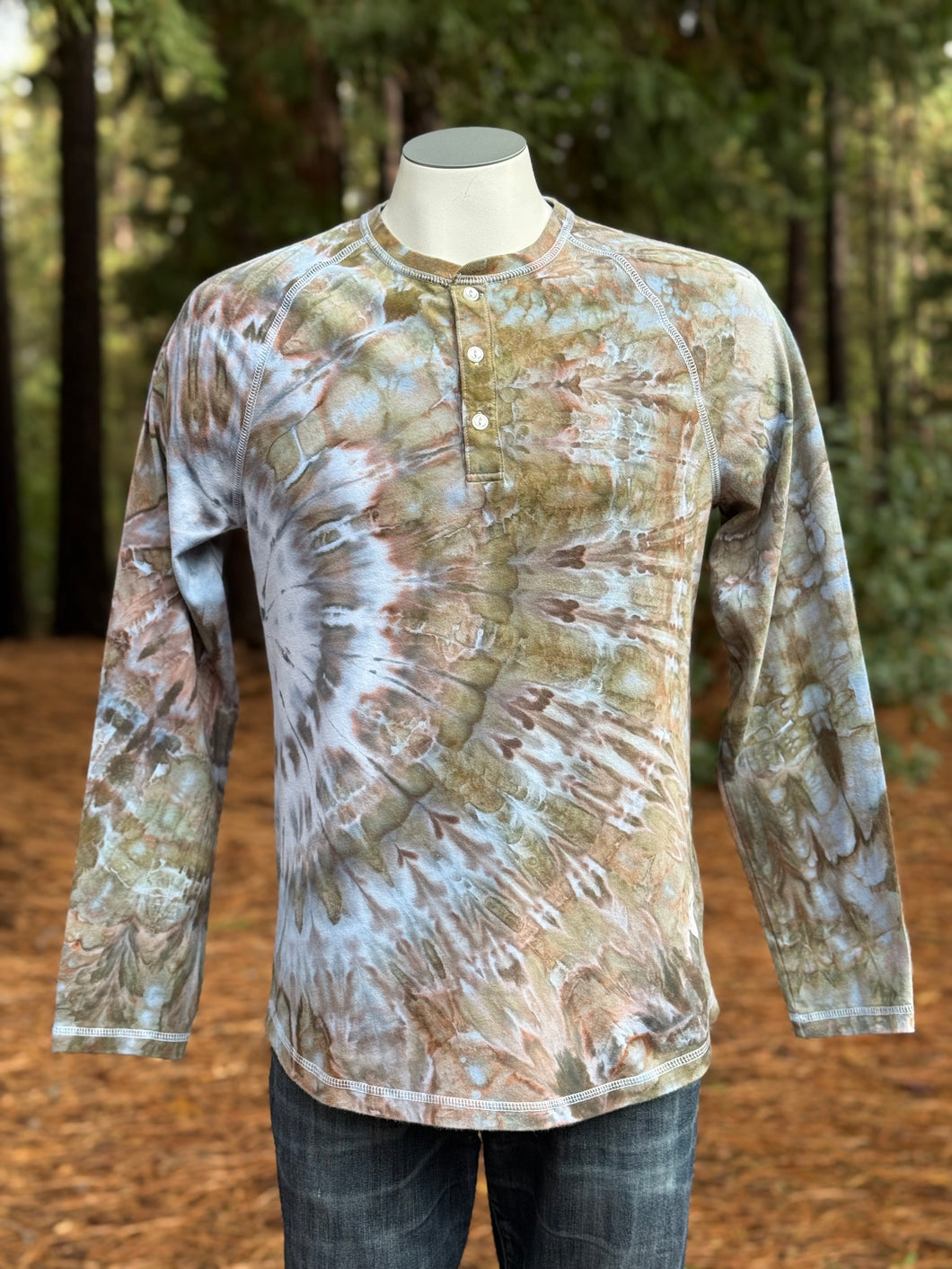 Men’s Large Long Sleeved Henley in ‘Pewter’