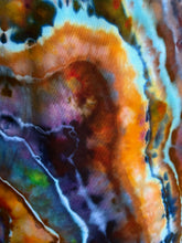 Load image into Gallery viewer, Women’s XL Luxe Geode X-Shirt in ‘Koroit Boulder Opal’
