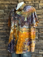 Load image into Gallery viewer, Men’s 2XL Geode Knit Button-up Short Sleeved Shirt in ‘Maligano Jasper’

