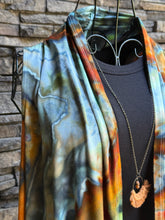 Load image into Gallery viewer, Women’s Small Geode Open Front Sleeveless Cardigan Vest in ‘Boulder Turquoise’
