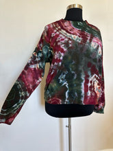 Load image into Gallery viewer, Women’s XXL Geode Pullover with Thumbholes and Pockets in ‘Season’s Greetings’
