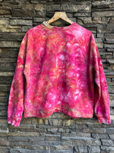 Load image into Gallery viewer, Women’s XXL (fits more like an XL) 100% Cotton Heart Sweatshirt in ‘Candypop’
