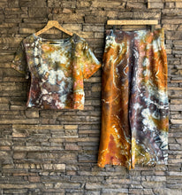 Load image into Gallery viewer, Women’s XL Viscose/Linen Geode Short Sleeve Crop Top and Wide Leg Pants with Pockets 2 Piece Outfit in ‘Charred Redwood’
