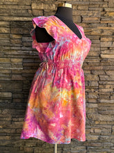 Load image into Gallery viewer, Women’s Large Geode Flutter Sleeve Dress with Pockets in ‘Bird Song’
