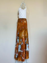 Load image into Gallery viewer, Women’s L/XL Rayon Tiered Maxi Skirt with Pockets in ‘Copper Canyon’
