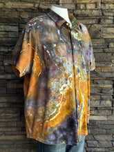 Load image into Gallery viewer, Men’s 2XL Geode Knit Button-up Short Sleeved Shirt in ‘Maligano Jasper’
