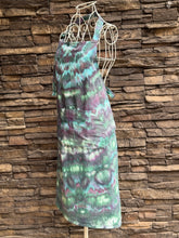 Load image into Gallery viewer, Adult Apron with Pockets in ‘Northern Lights’
