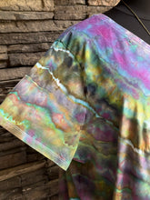 Load image into Gallery viewer, Women’s 4X (28W-30W) Geode V-Neck T-Shirt in ‘Midnight Opal’
