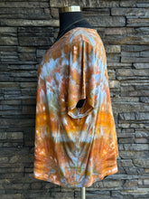 Load image into Gallery viewer, Women’s 4X Luxe V-Neck T-Shirt in ‘Copper Canyon’ Waves
