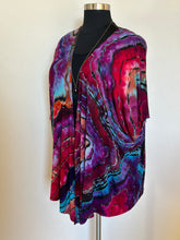 Load image into Gallery viewer, Women’s 4X Reverse Geode Kimono in ‘Ruby Waves’
