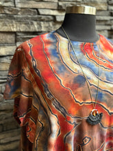 Load image into Gallery viewer, Women’s 2X Reverse Geode T-Shirt in ‘Coyomito Agate’

