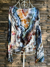 Load image into Gallery viewer, Women’s Small (can fit a medium too) Geode Bell Sleeved Kimono Wrap Top with Tie in ‘Pinot Sage’

