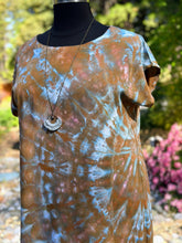 Load image into Gallery viewer, Women’s Large 100% Rayon Easy Breezy Dress in ‘Wild Thing’
