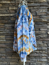 Load image into Gallery viewer, Women’s Small (fits like a medium) Oversized Burt’s Bees Organic Cotton Spiral Sweatshirt in ‘Bronzed Indigo’
