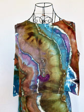 Load image into Gallery viewer, Women’s Large Geode Cotton/Linen 2 Piece Cropped Tank Top and Wide Leg Pants Outfit in ‘Mountain Lagoon’
