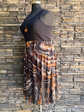 Load image into Gallery viewer, Women’s 3XL Geode Knee Length Skirt with Ruched Waistband &amp; Pockets in ‘Turkey Tail Mushroom’
