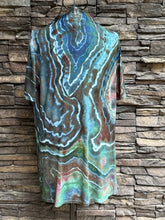 Load image into Gallery viewer, Women’s Small Geode Short Sleeve Open Front Cardigan with Pockets in ‘Dark Enchantment’
